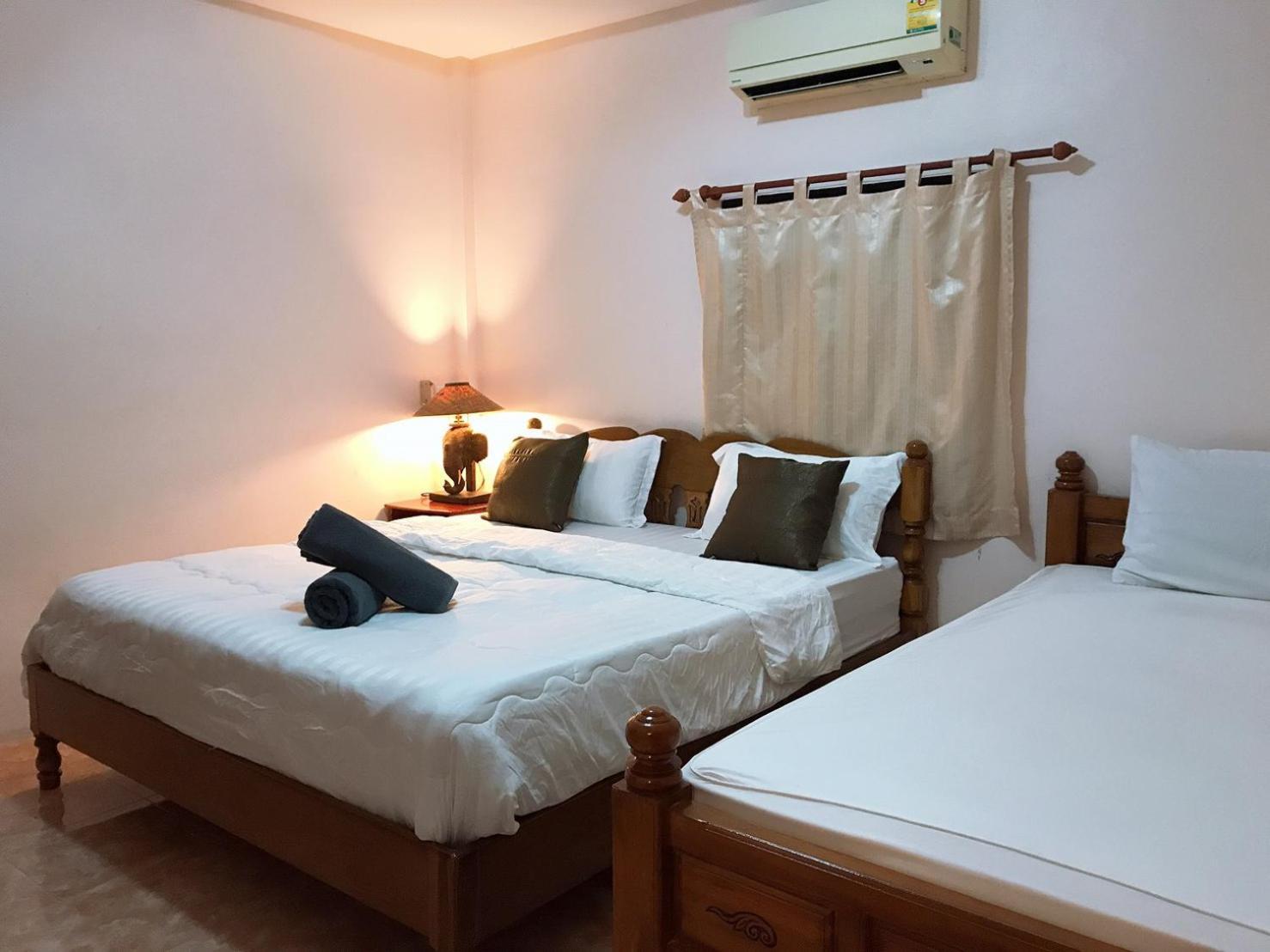 Jungle Hut Bungalows & Hotel Haad Chao Phao Camera foto